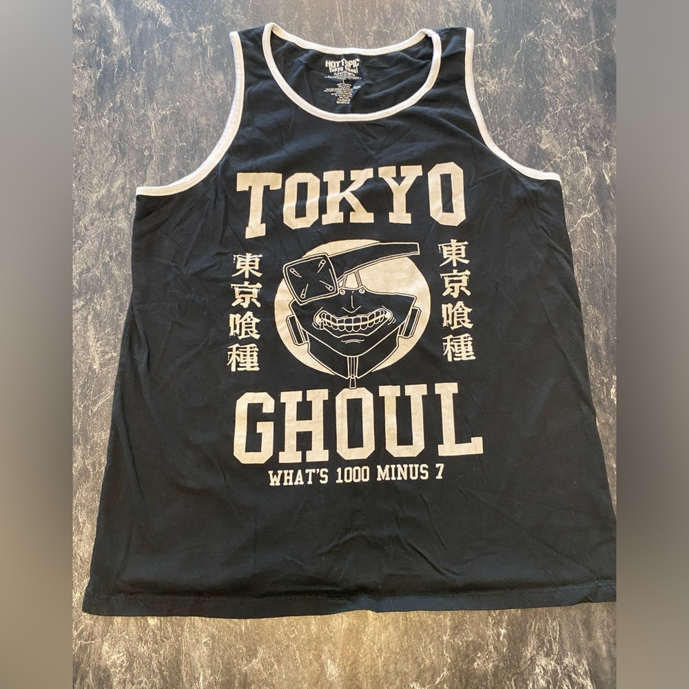 Hot Topic Tokyo Ghoul Black Graphic Tee